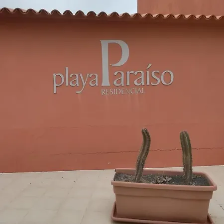 / Playa Paraiso Laguna Blu